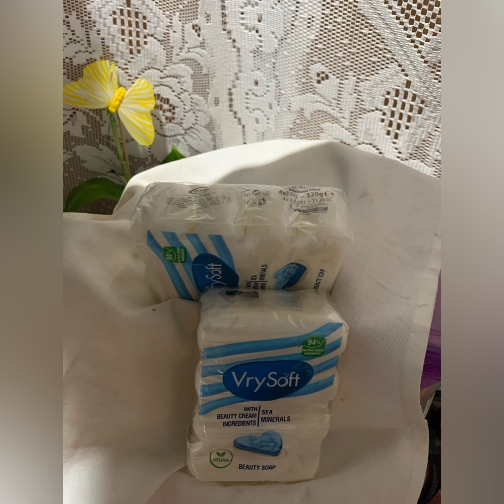 ✨⚡️💥2 Packs VrySoft Beauty Soap Sea Minerals 4 Bars Each 8 Total VEGAN Natural - Picture 2 of 4